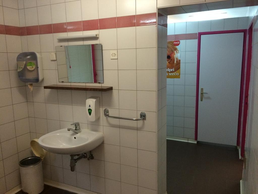 Simple Accommodation Vodmat Ljubljana Dış mekan fotoğraf