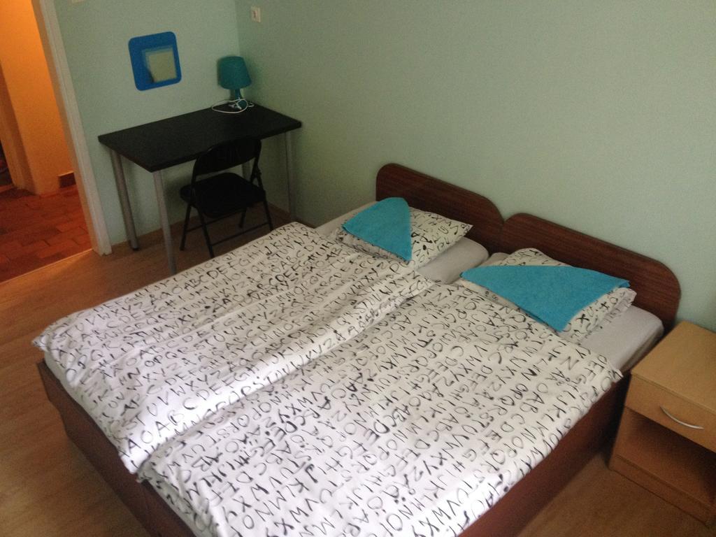 Simple Accommodation Vodmat Ljubljana Oda fotoğraf